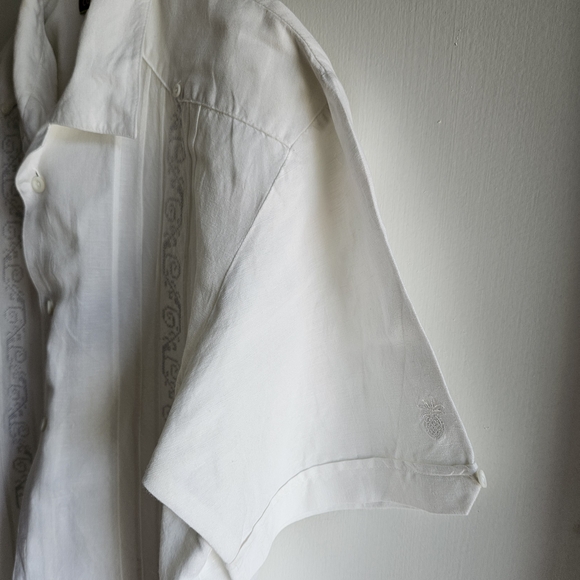 Cubavera White Casual Button Down Shirt Embroidery in Front Short Sleeves Sz L/G - Picture 3 of 12